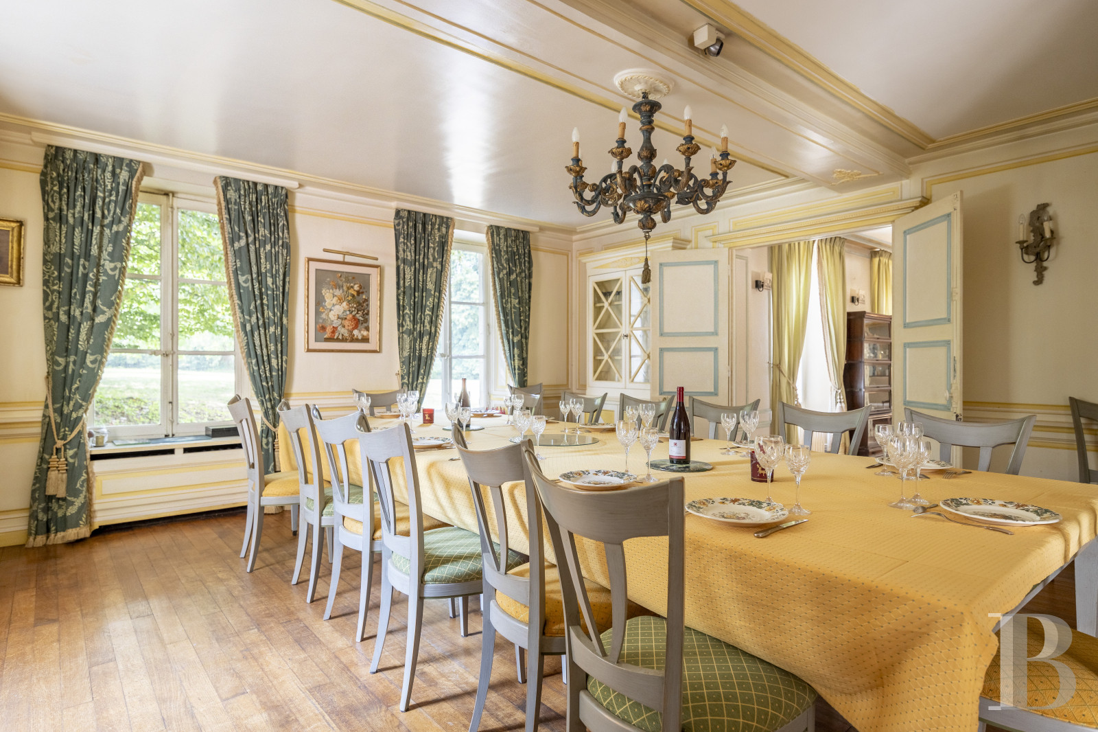 Au sud du Loiret, à Bonny-sur-Loire, un château d’inspiration Directoire entouré de bois - photo  n°15